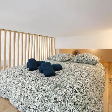 Vue Imprenable Et Charme Historique A Apartment